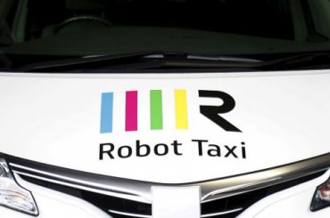 К 2020 году таксистов в Японии заменят роботы