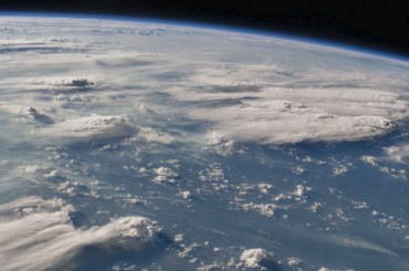 Международный день космонавтики: 7 невероятных космических Twitter-аккаунтов (фото)
