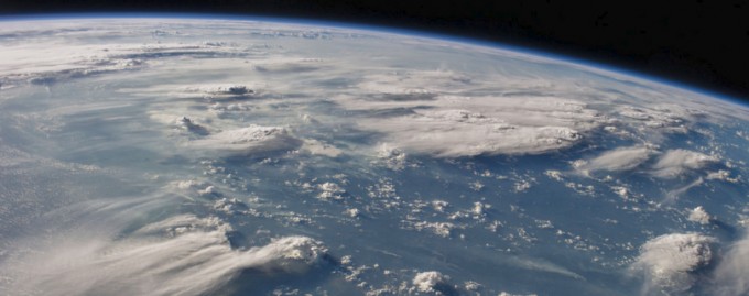 Международный день космонавтики: 7 невероятных космических Twitter-аккаунтов