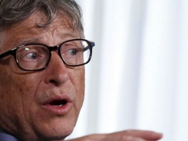 Билл Гейтс отправит в Африку 100 тысяч цыплят