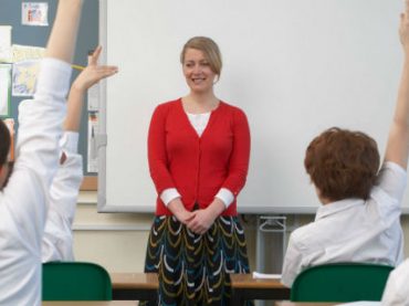 В Британии вводят пробные уроки счастья для школьников