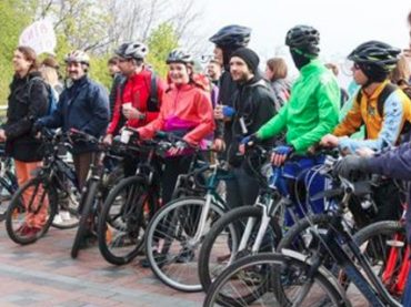 Київ приєднався до весняного дня «Велосипедом на роботу»
