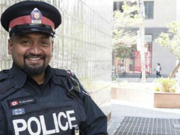 Канадский полицейский купил одежду воришке, которому нечего было надеть на собеседование