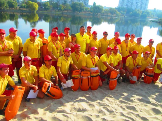 «Самая большая опасность в волонтерстве – дилетантство»: как работают добровольные пожарные, спасатели и парамедики
