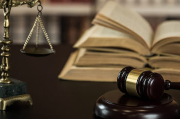 Карьера в законе: сколько зарабатывают юристы